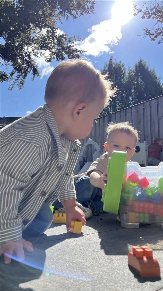 Samen spelen met blokken